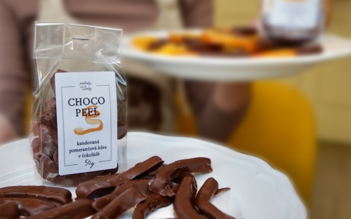 CHOCO PEEL - kandovan� pomeran�ov� k�ra v ml��n� �okol�d� 